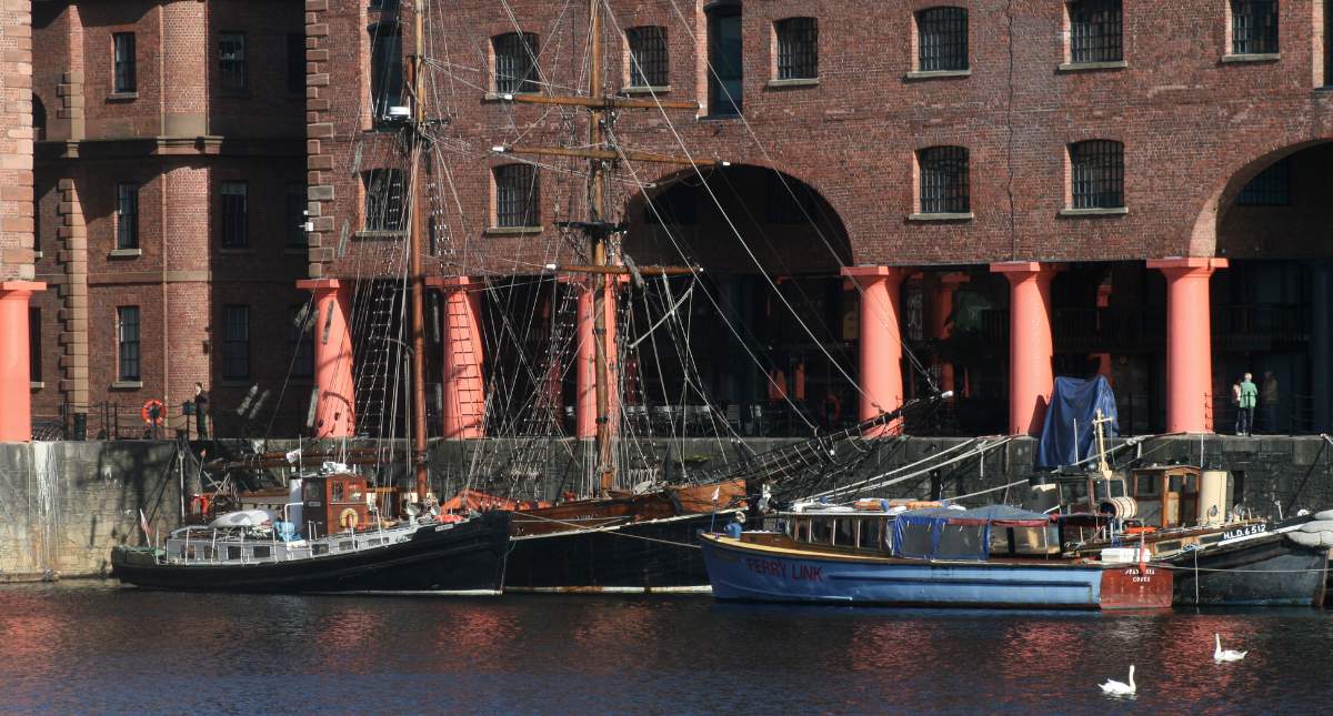 Liverpool, Engeland: Royal Albert Dock | Mooistestedentrips.nl