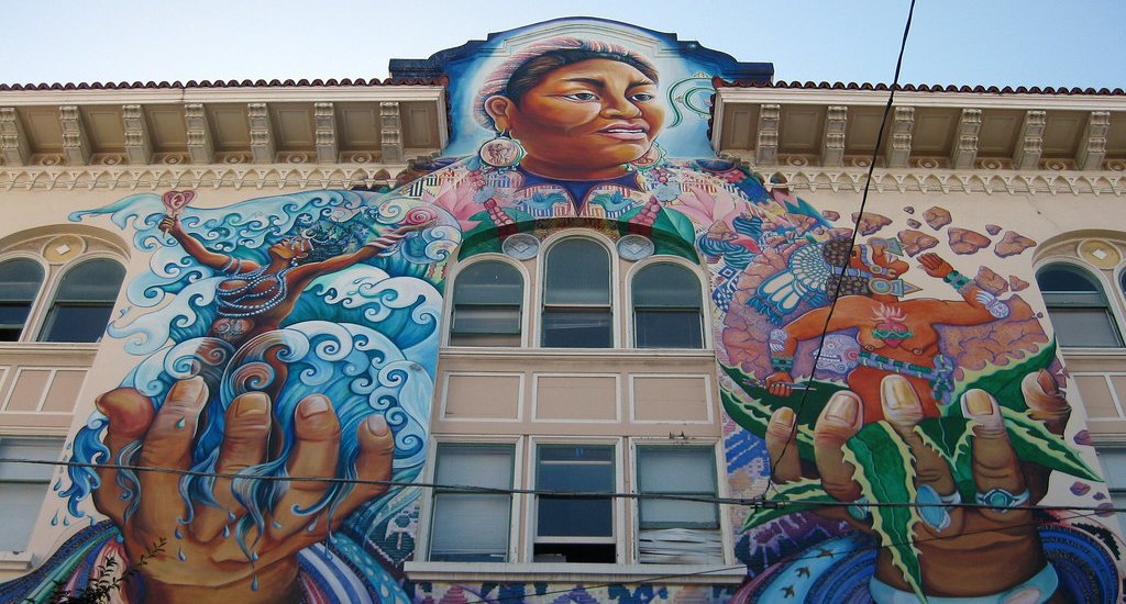 San Francisco bezienswaardigheden: Women's Building | Mooistestedentrips.nl