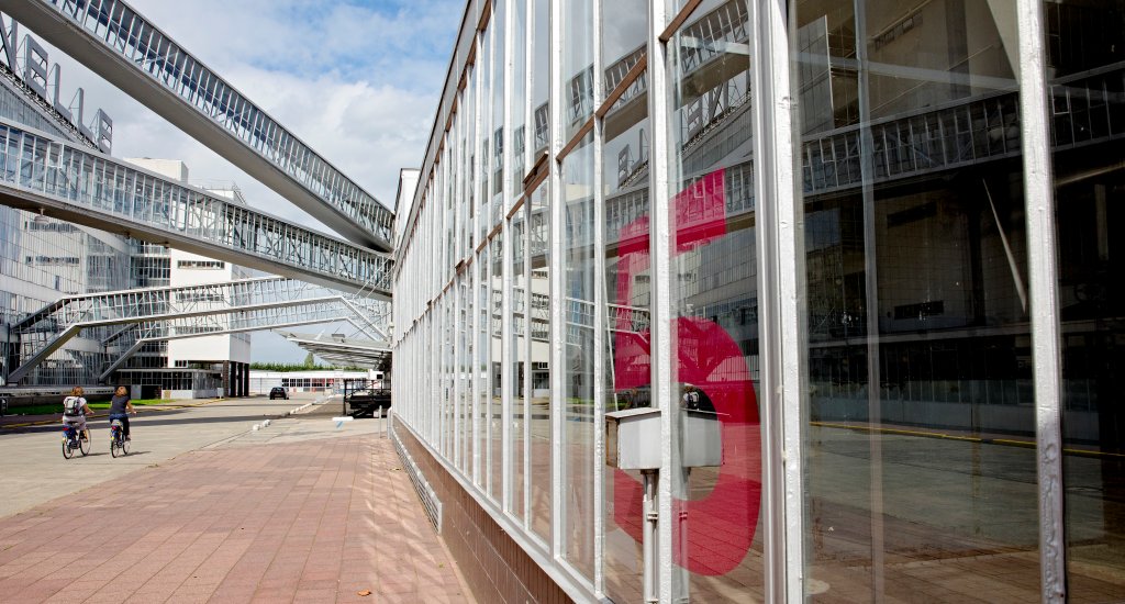 Bezienswaardigheden Rotterdam: Van Nelle Fabriek (foto: Iris van den Broek) | Mooistestedentrips.nl