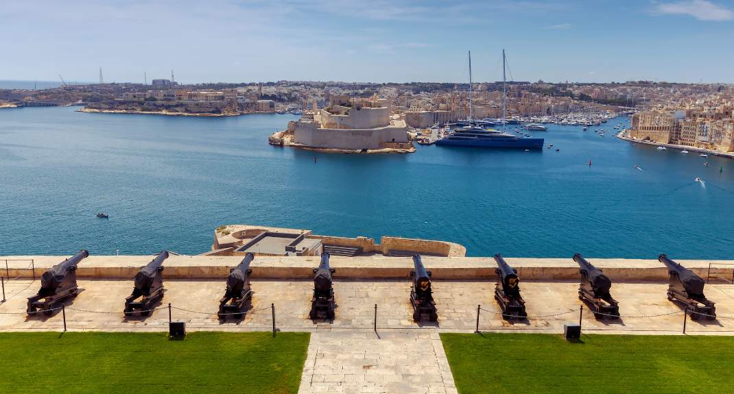 Valletta bezienswaardigheden, Saluting Battery