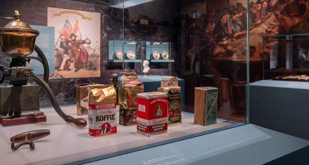 Expositie Koffie! Foto met dank aan Keramiekmuseum Princessehof Expositie Koffie! Foto met dank aan Keramiekmuseum Princessehof