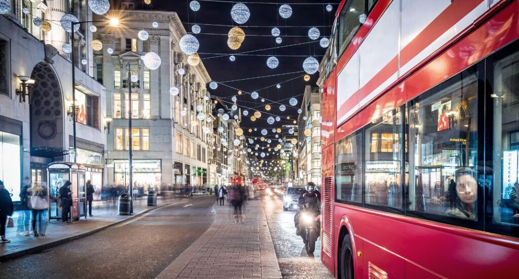 Kerst in Londen. Naar de kerstmarkt in Londen? Dit zijn de leukste dingen om te doen met kerst in Londen | Mooistestedentrips.nl