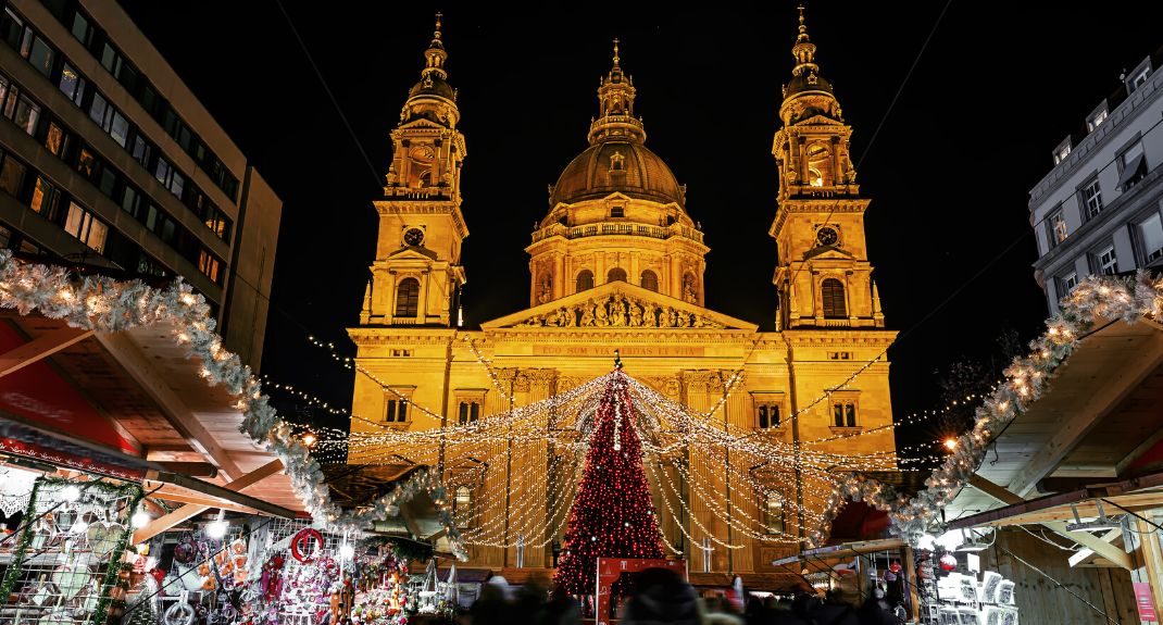 Kerstmarkt in Boedapest | Mooistestedentrips.nl
