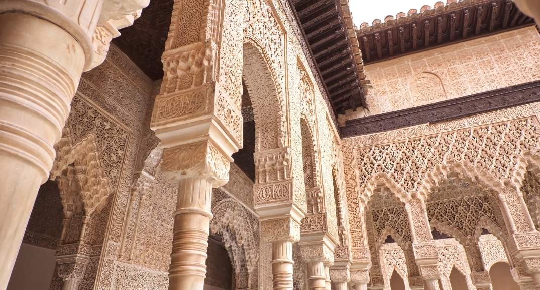 Alhambra Granada, Palacios Nazaries | Mooistestedentrips.nl