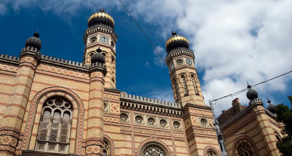Bezienswaardigheden Budapest: De Grote Synagoge | Mooistestedentrips.nl