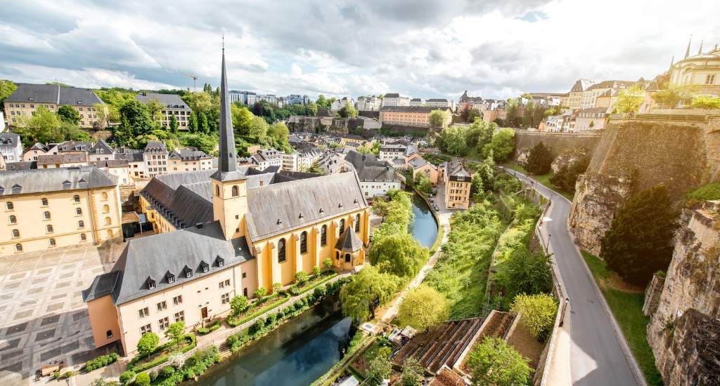 Bezienswaardigheden Luxemburg Stad: Abbaye de Neumünster | Mooistestedentrips.nl
