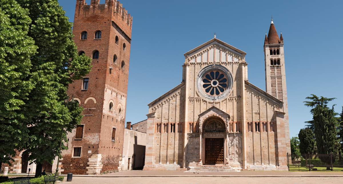 Bezienswaardigheden Verona: Basilica di San Zeno Maggiore | Mooistestedentrips.nl