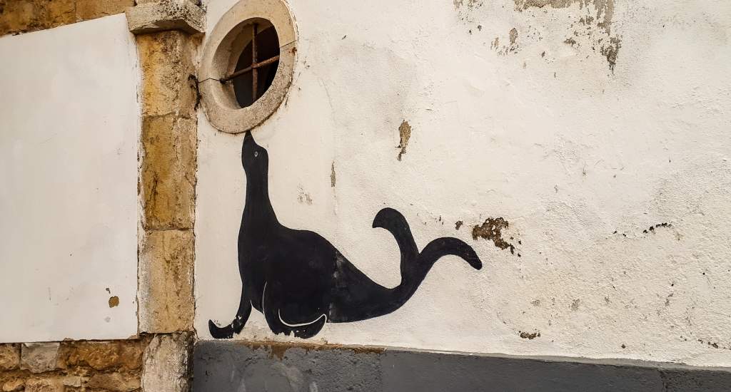 Street art Faro, Portugal | Mooistestedentrips.nl