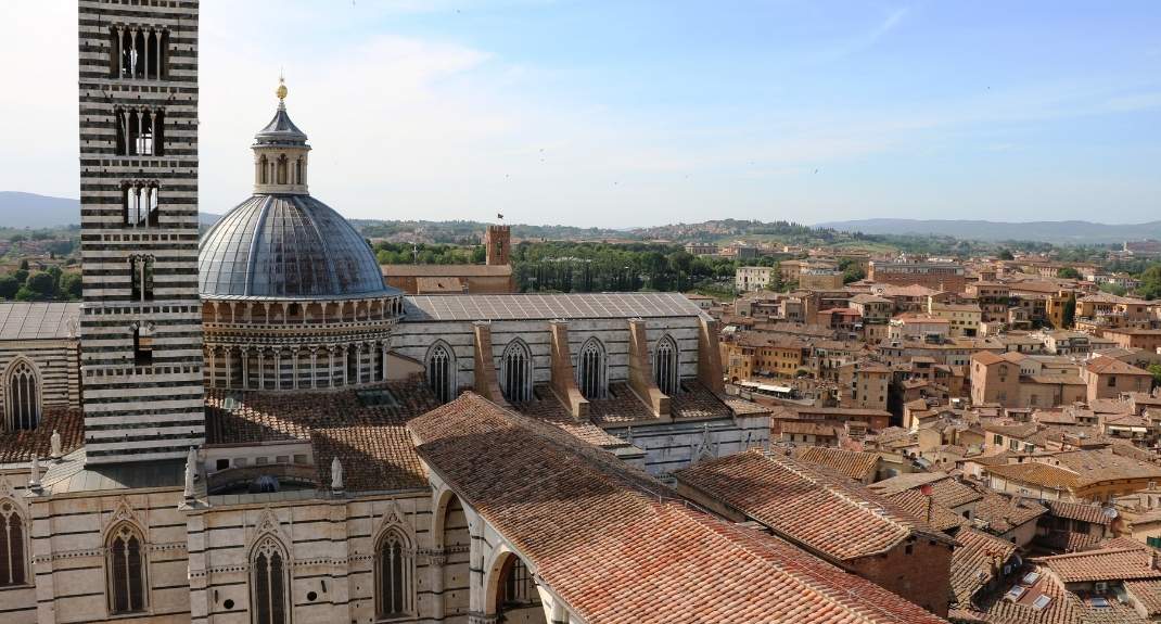 Siena bezienswaardigheden: Panorama del Facciatone | Mooistestedentrips.nl