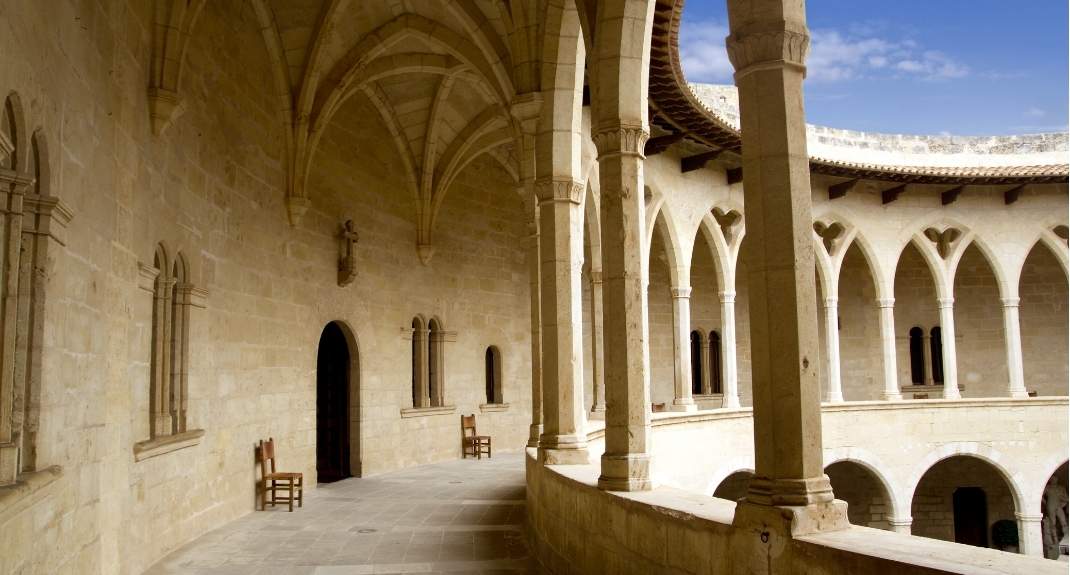 Castell de Bellver, Palma de Mallorca | Mooistestedentrips.nl
