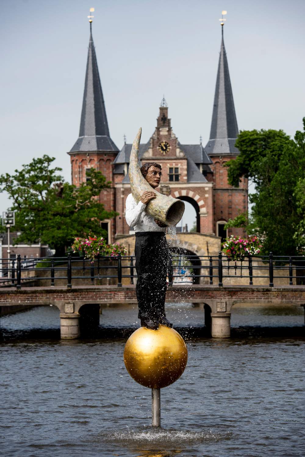 Sneek, Friesland: ontdek de mooiste bezienswaardigheden in Sneek | Mooistestedentrips.nl