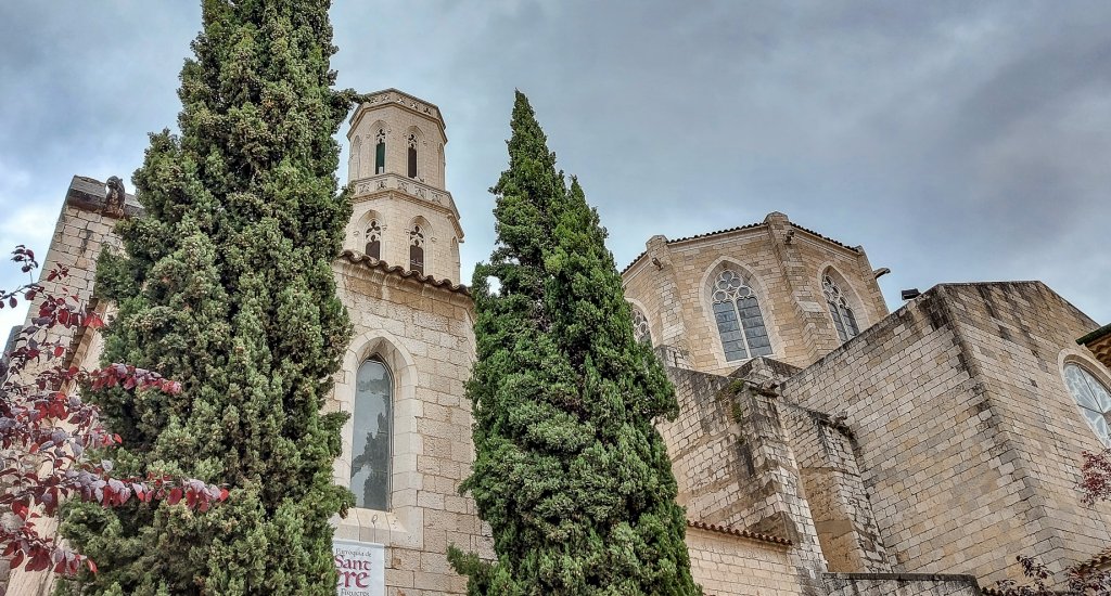 Bezienswaardigheden Figueres, Spanje: Església de Sant Pere | Mooistestedentrips.nl