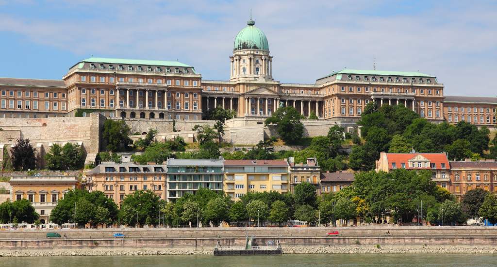 Stedentrip Boedapest: Koninklijk paleis van Boedapest | Mooistestedentrips.nl