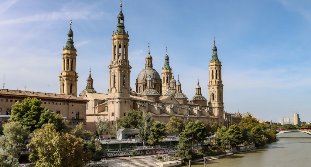 Zaragoza, Spanje: ontdek de mooiste bezienswaardigheden in Zaragoza | Mooistestedentrips.nl