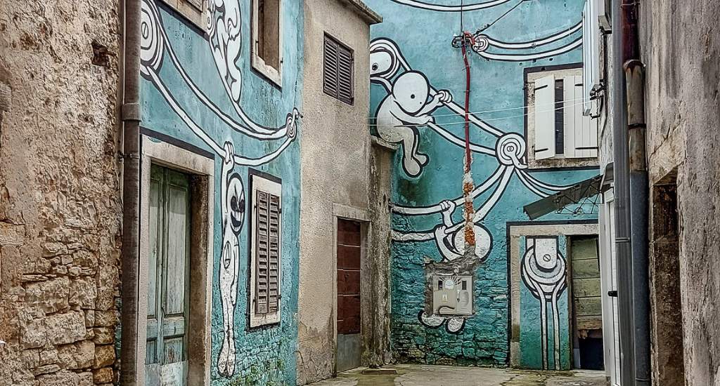 Street art in Vodnjan, Kroatië | Mooistestedentrips.nl