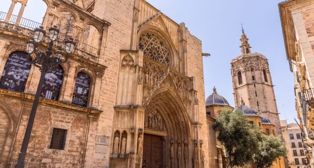 Stedentrip Valencia: kathedraal van Valencia | Mooistestedentrips.nl