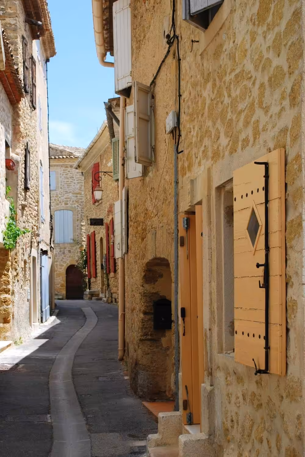 Dagtrip vanuit Aix-en-Provence: Lourmarin (foto: Crisferra/ Getty Images)