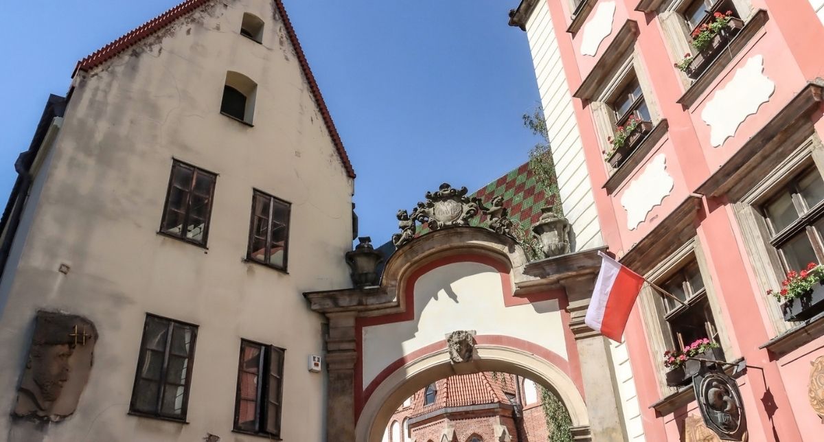 Bezienswaardigheden Wroclaw, Sint-Elisabethkerk en Hans & Grietje-huizen | Mooistestedentrips.nl Bezienswaardigheden Wroclaw, Sint-Elisabethkerk en Hans & Grietje-huizen | Mooistestedentrips.nl